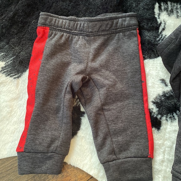 NWOT Jacket and sweatpants - Picture 2 of 3